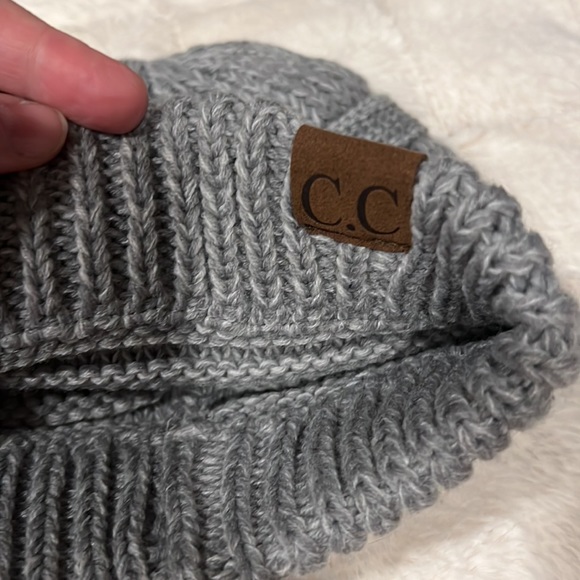 C.C hat - Picture 2 of 3